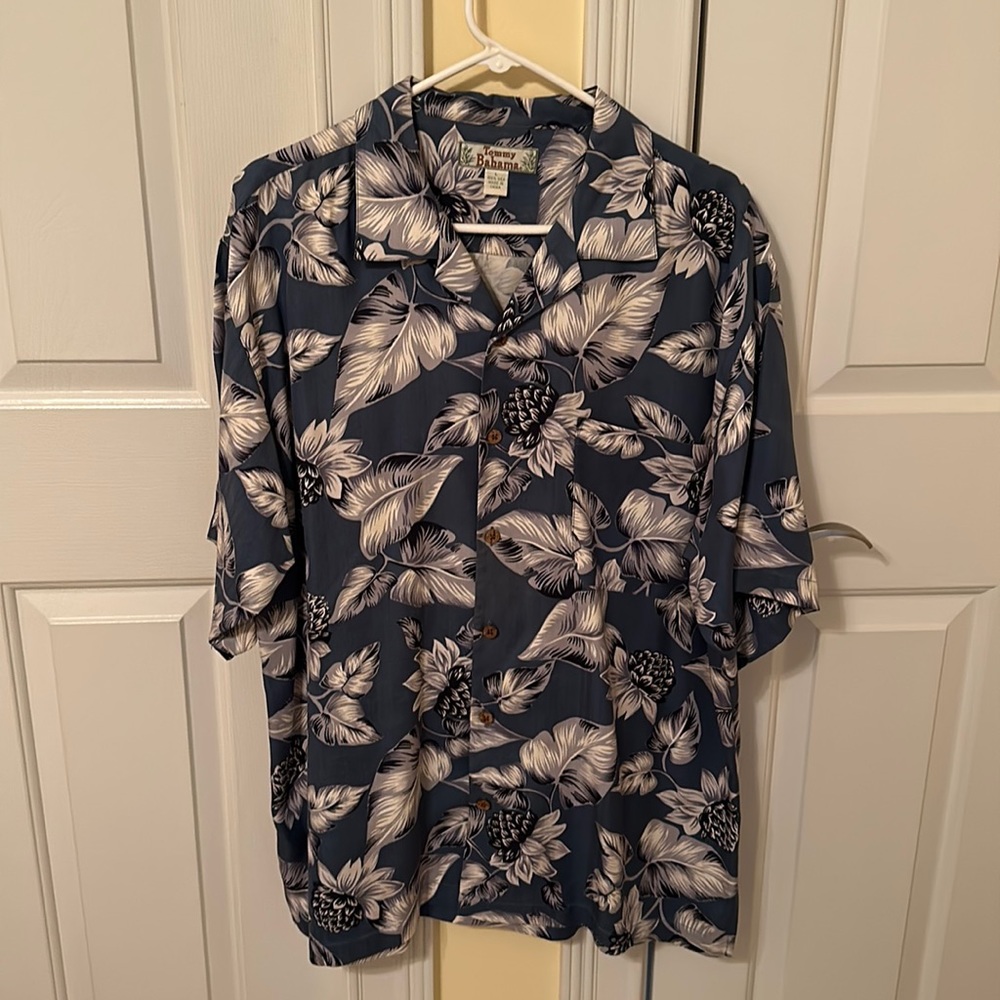 Tommy Bahama Men’s Silk Shirt